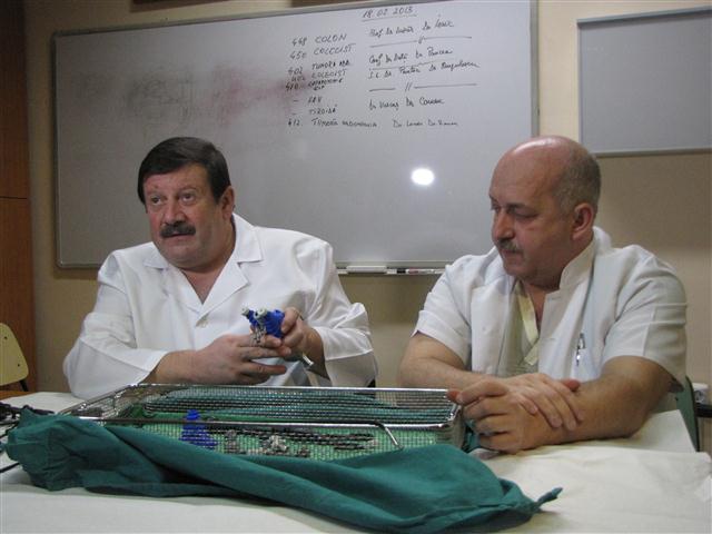 operatie in preiera -foto dr lazar fulger si dr. ciprian duta