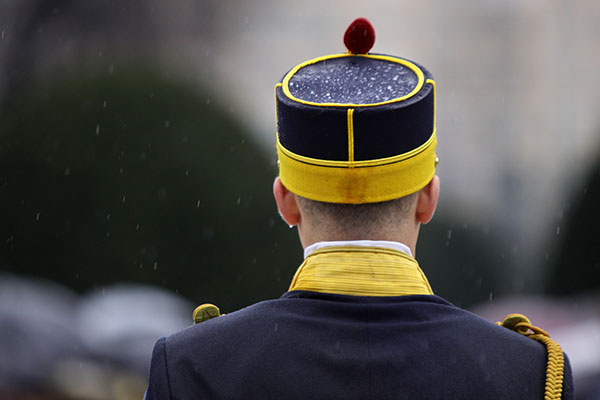 1 decembrie 2010 militari pensionarigradai coroane 2